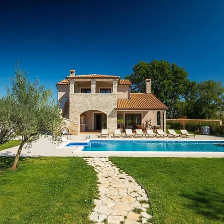 Campi Holiday home *