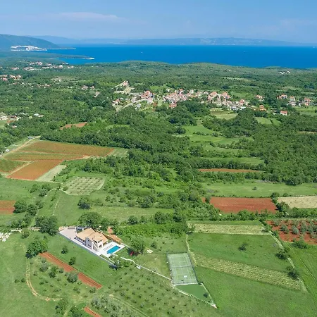 Campi Tatil Evi Pula